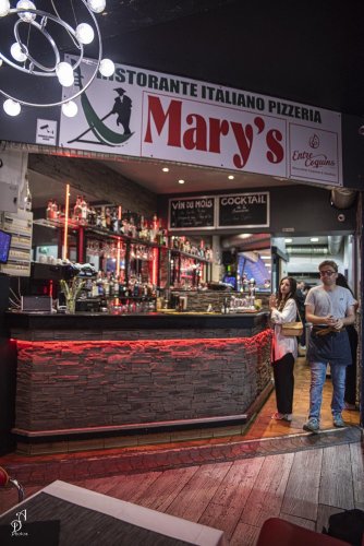 LE MARY'S