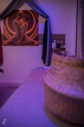 CARLOS MASSAGE