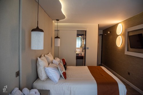 HÔTEL EVE